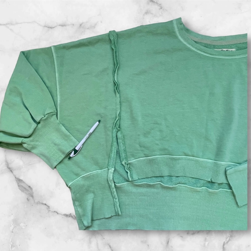 Free People We The Free Cropped Camden Sweatshirt in Meadow Size XL NEW $78.00 - Picture 8 of 16